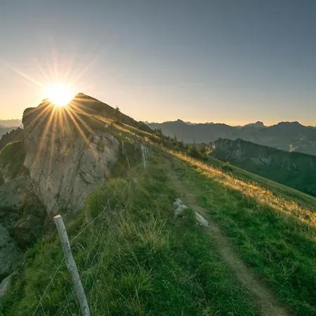 Familienbauernhof Koess Schertler Эгг