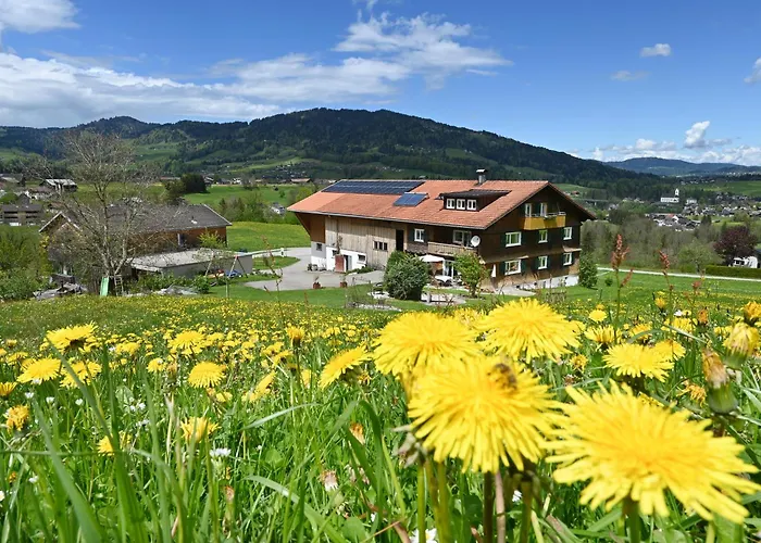 Familienbauernhof Koess Schertler Bed & Breakfast Egg