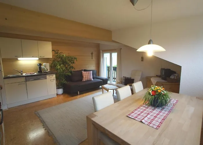 Familienbauernhof Koess Schertler Egg